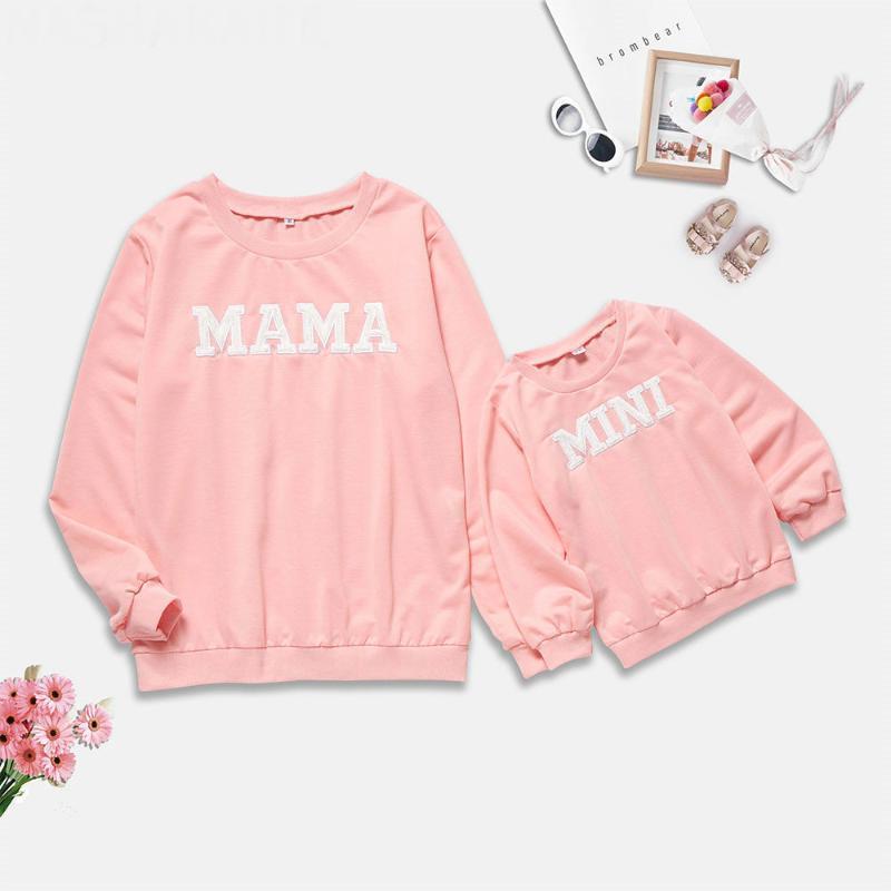 

Mini Mama Letter Printed Family Matching Hoodies Outfits Clothes Pink Long Sleeve Sweatshirt For Mother And Daughter Fall Winter1, 1pc price