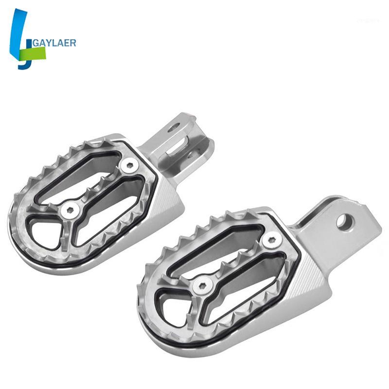 

CNC Dirt Bike Foot Peg Rest Pedal Footpeg for CRF230F CRF230 F 2005-2015 CRF230L CRF230 L 2003-20091