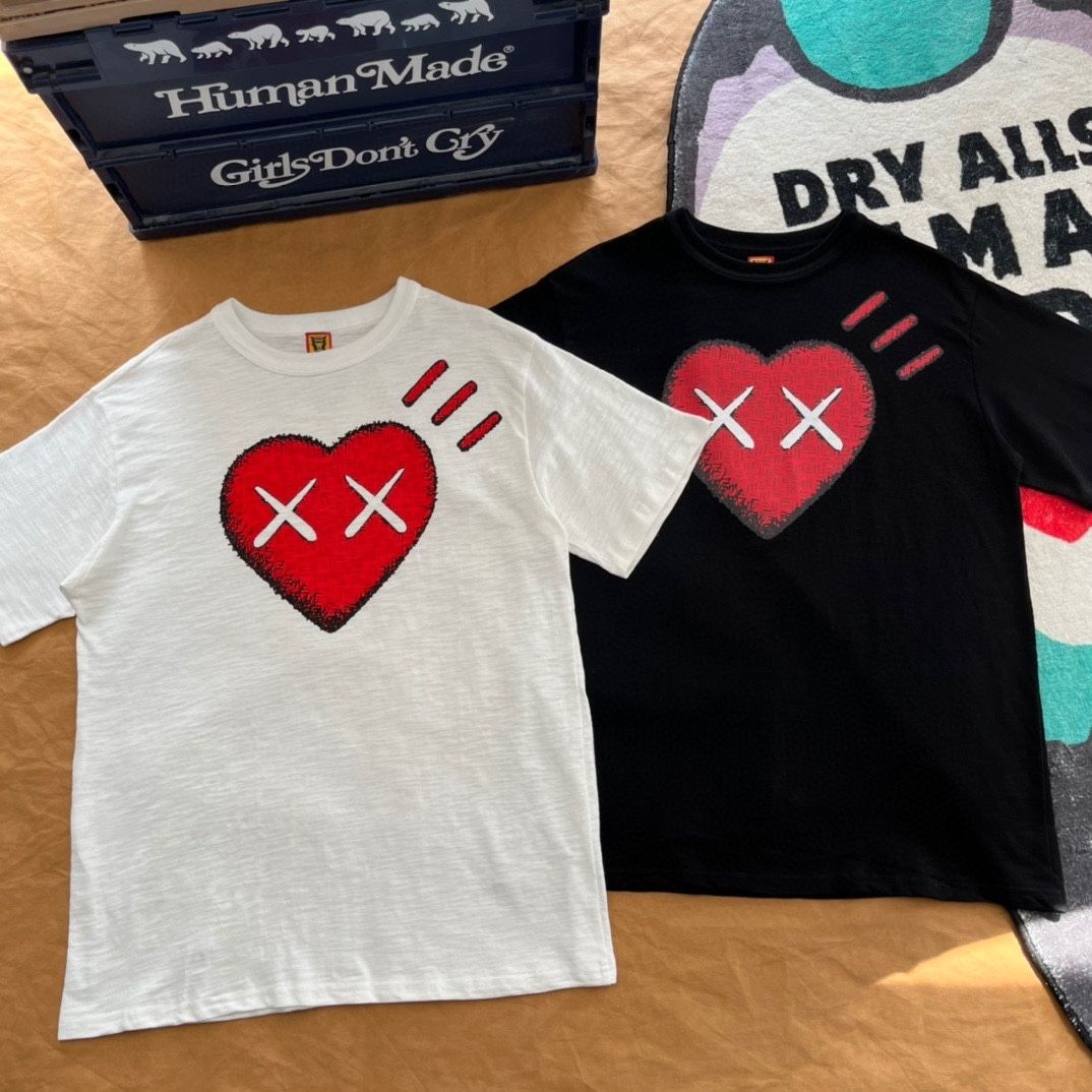 

Men and Women T Shirts Human Made Heart-print Cotton Short-sleeve Tees, White