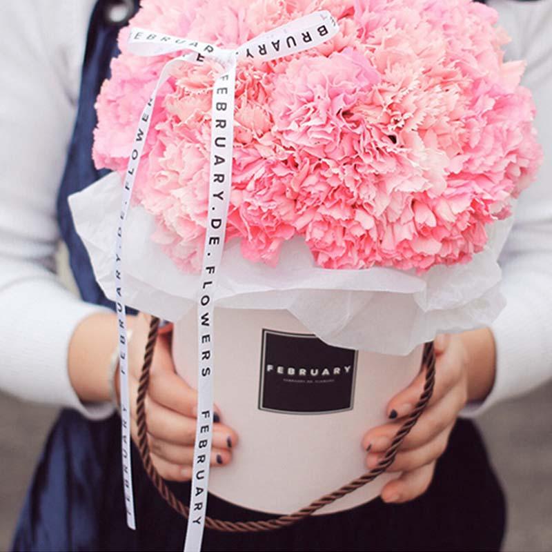 

Round Handheld Flowers Bouquet Mini Paper Packing Box Case With Lid Hug Bucket Florist Gift Party Wedding Storage Boxes