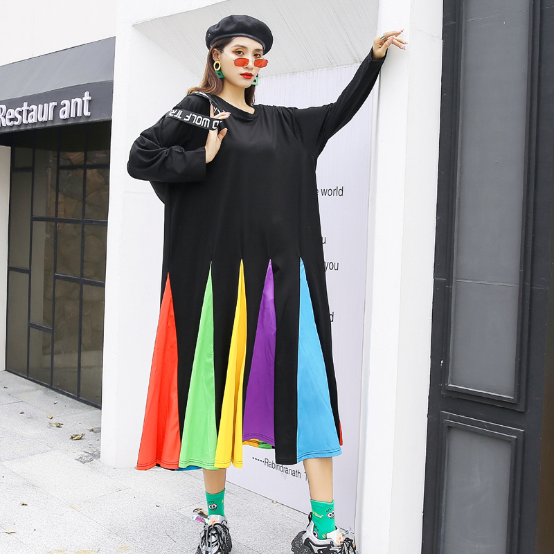 

Lady temperament, goddess, large female dress 2020 new fashion hit fat color mm fine fishtail skirt, Black.