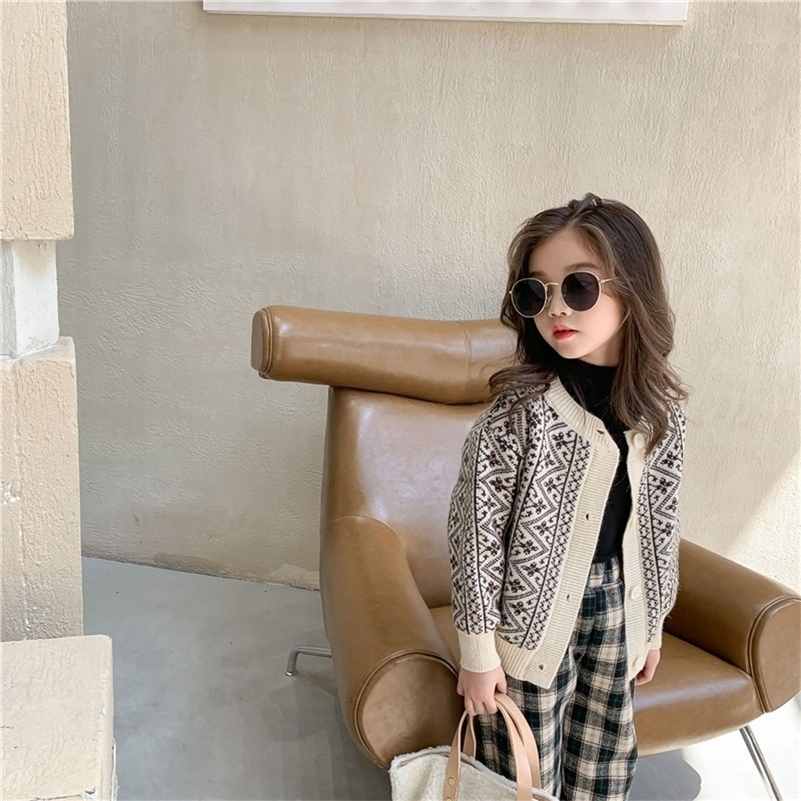 

New Autumn Winter Boys Girls Vintage Knit Cardigan 2 Color Fashion Children Single-breasted Soft Casual Sweater Coat 201109, Red