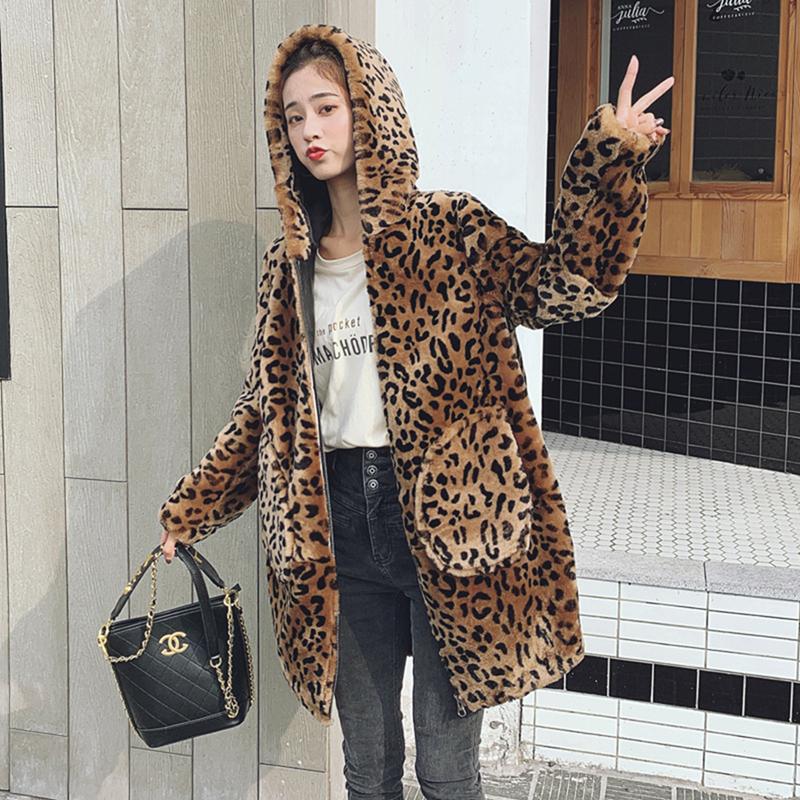 

Winter Faux Fur Leopard Print Long Coat With Hooded Women Fake Fur Zipper Loose Furry Casual Female Plus Size Teddy Jackets 2020