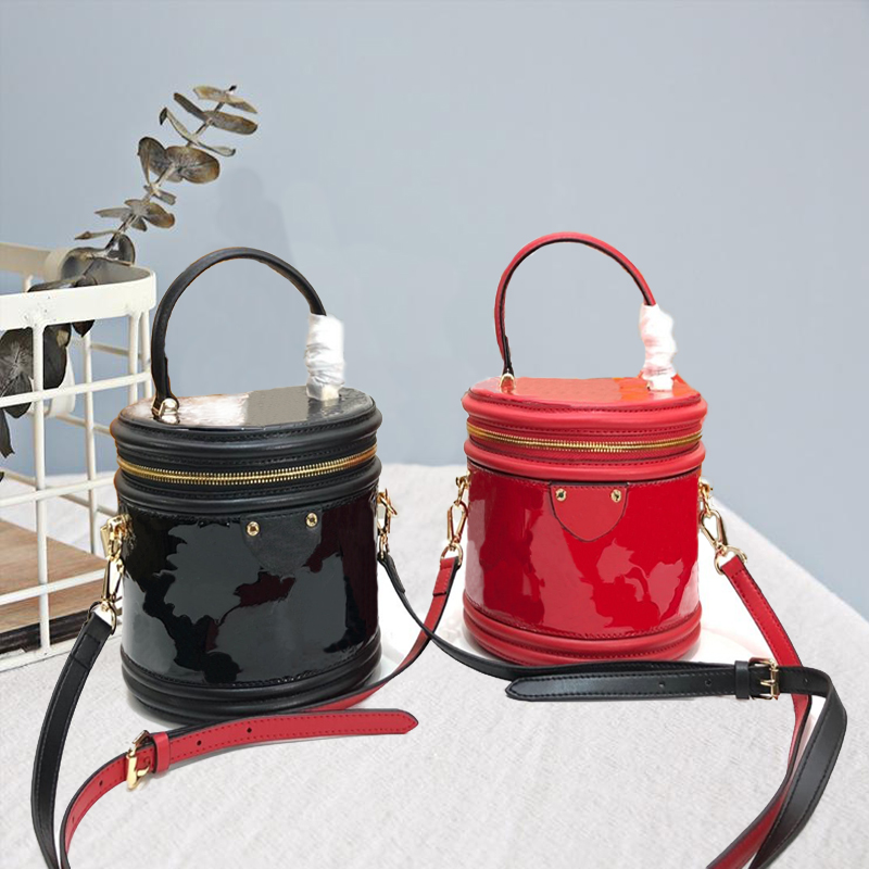 

2021 fashion luxury ladies shoulder bag fashionable and comfortable casual women diagonal model M53998, Red