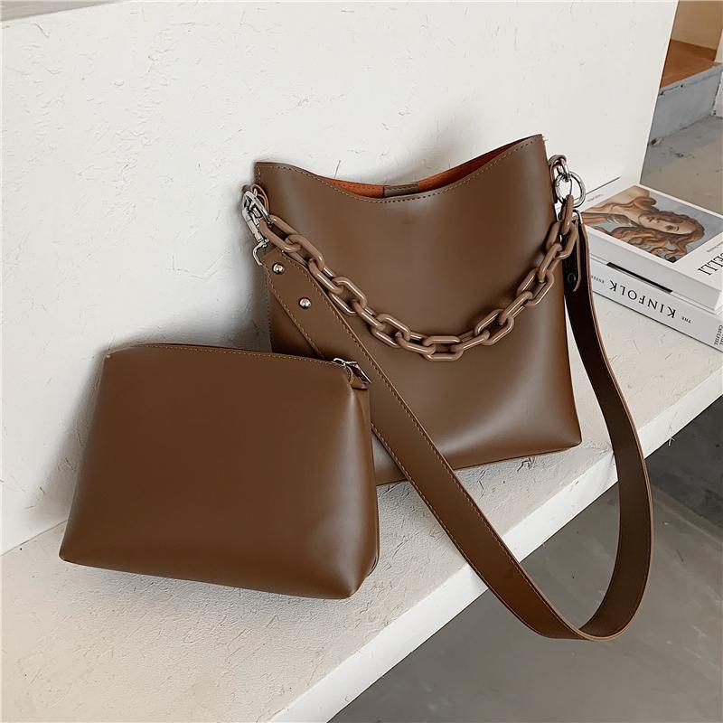 

Burminsa Wide Strap Soft Women Bucket Bags Large Capacity Work Female Shoulder Bags Acrylic Chain PU Ladies Messenger 2021, Black