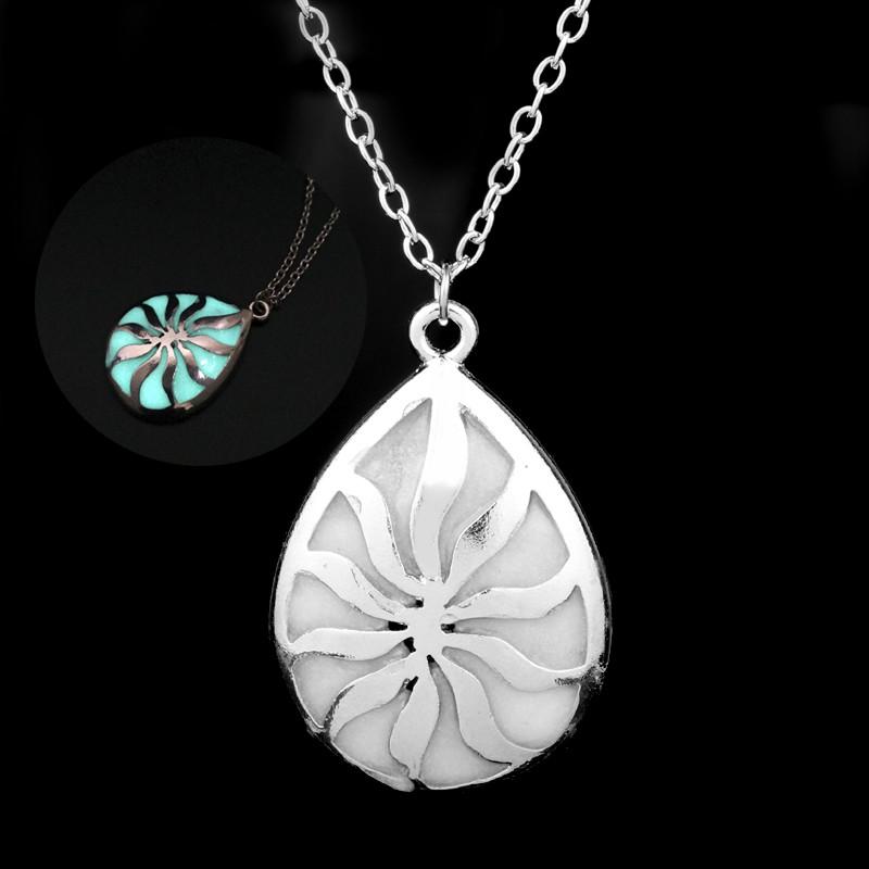 

dongsheng jewelry Women Choker Necklace Bead Pendants Necklaces Glow in the Dark Luminous Collier