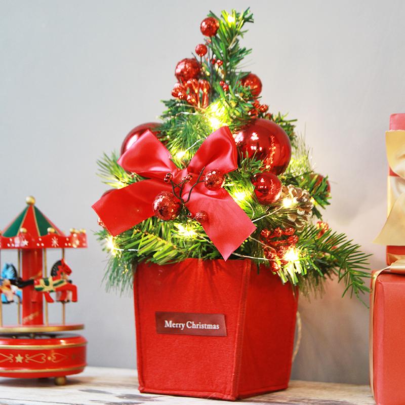 

Creative Red Desktop Christmas Tree Cute Romantic Luxury Art Simple Christmas Ornaments Design Boze Narodzenie Home Decor EC50SD