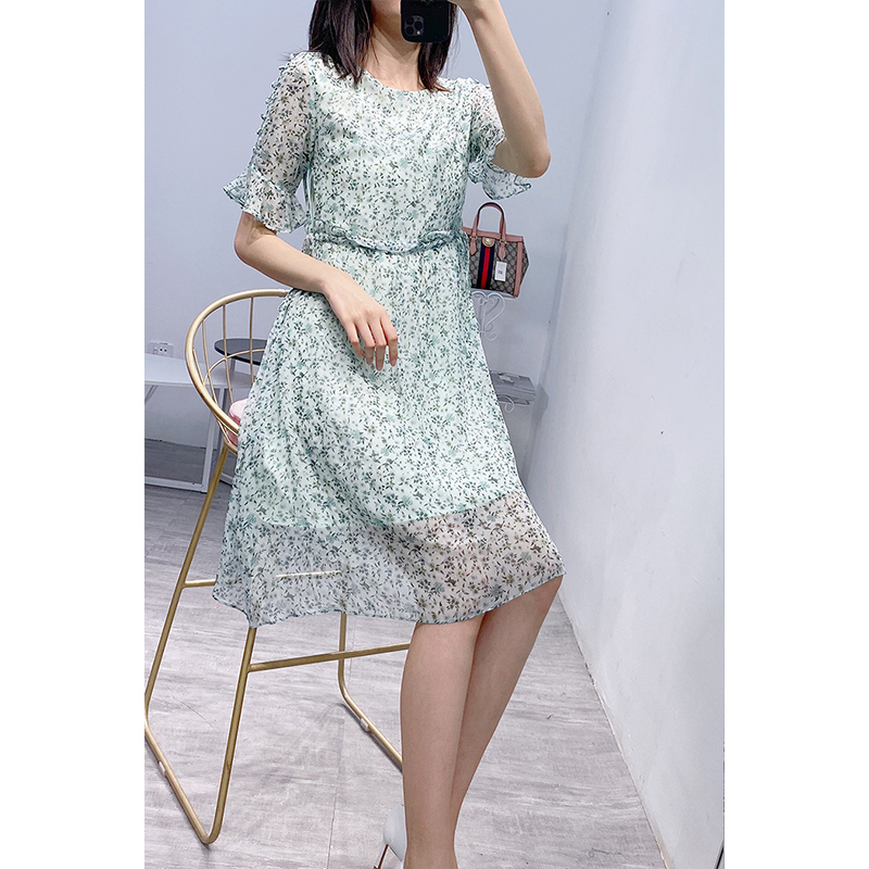 

2020 B8415 New 11 Printing Dressed in Silk Mt64, See chart