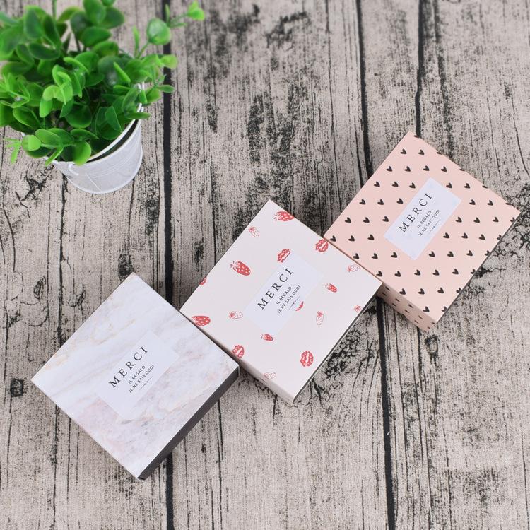 

5 Pcs Gift Candy Box For Wedding Party Birthday Strawberry heart Small Drawer Paper Box soap Cake Chocolate Gift Packaging