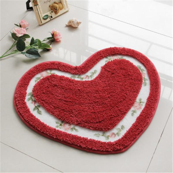 

1Pcs Heart Coral Velvet Soft Door mat bedroom hallway floor MATS bathroom MATS suction carpet non-slip Living room carpet, Red