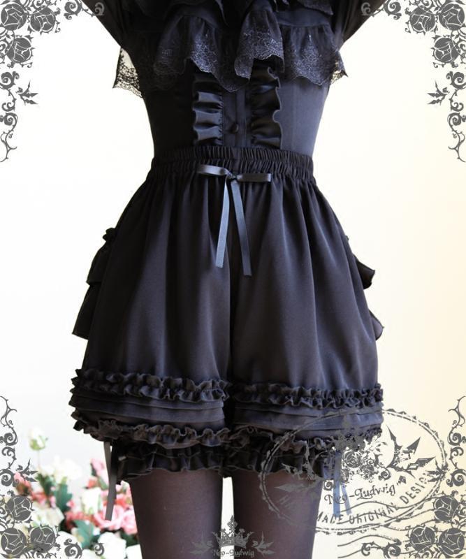 

Women's Shorts Fashion Lolita Cosplay Ruffles Bloomers Black/White Any Size1