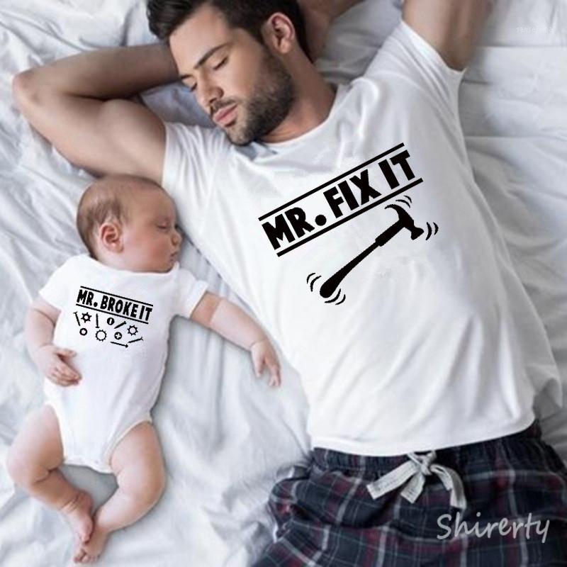 

Mr Broke It and Mr Fix It Family Look Daddy Me Family Matching Clothes Shirts Dad Baby Clothes Short Sleeve T-shirt 1pc1, A8-2-black