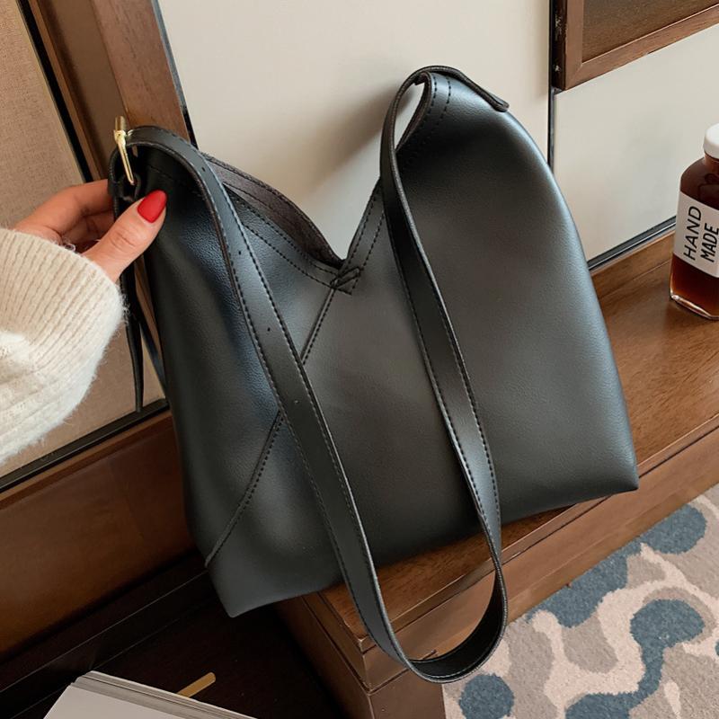 

High Capacity Ladies Hand Bags PU Leather 2021New Female Shoulder Bag Luxury Handbags Women Bags Designer Totes Bolsas Feminina, Black