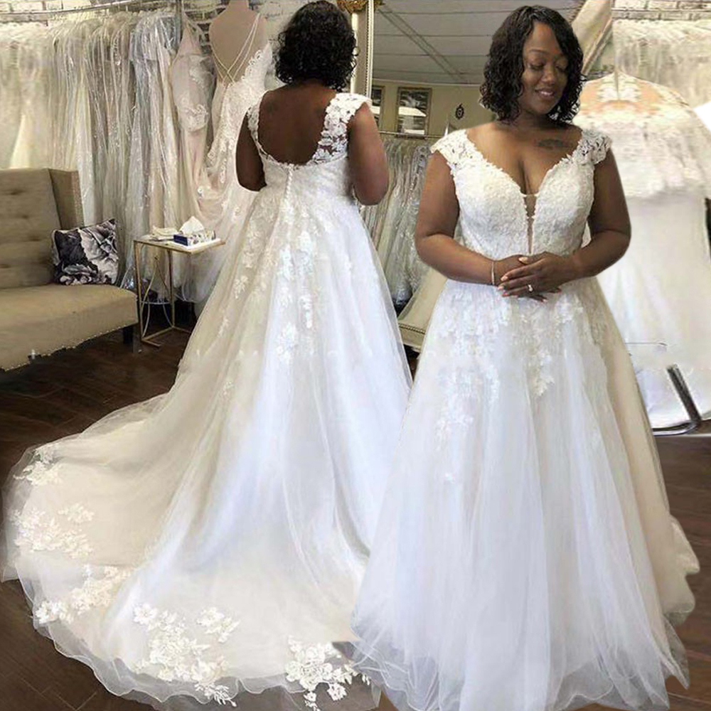

2021 New Sexy African Tulle Wedding Gown Cap Deep v Low-back Cleavage Lace the Line Dressed As Bride E2F6, White