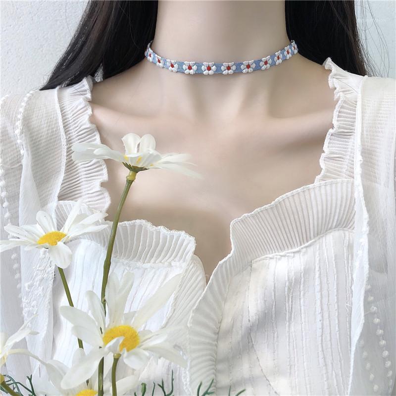 

The Daisy chain female fashion and contracted and pure fresh temperament of flowers sweet necklace chain collar collar bone1