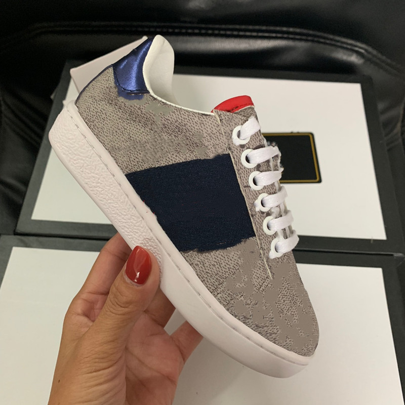 

2021 Summer Fashion Girls and Boys White Leather Shoes kids Casual Flat and Durable Shoes Sneakers, Black;red