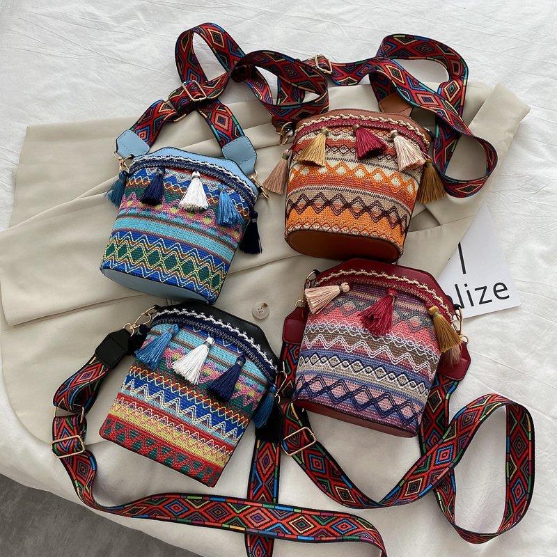 

New Fashion Folk-custom Personality One shoulder Crossbody Tassel Weave Bucket bag Crossbody bags for women, Black