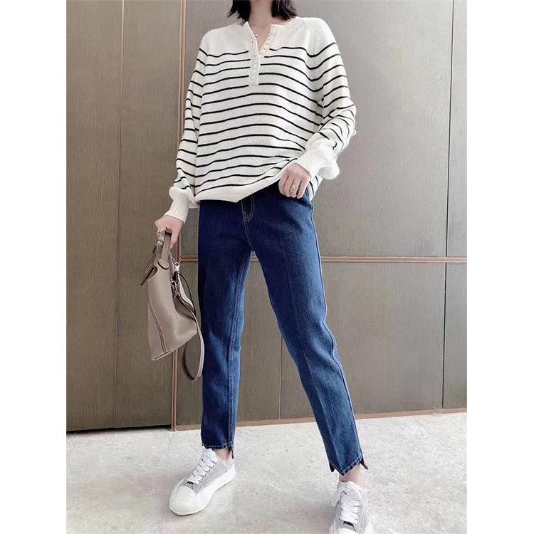 

2020 Autumn and Winter Black and White Striped Round Neck Long Sleeve Women' Pure Cashmere Knitted Warm Sweater