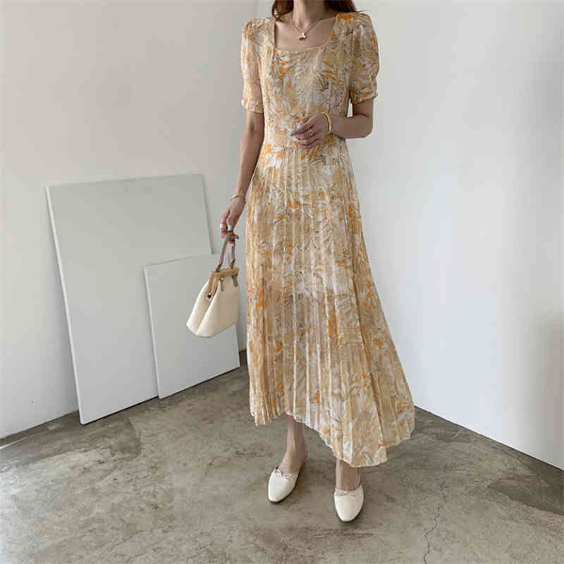 

Fashion Summer Womens Dress One-piece Big Flower Chiffon Pleated Dress Korean Square Collar Pleated Long Skirt, Black;gray