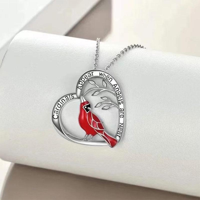 

Pendant Necklaces Exquisite Cardinal Heart Shaped Necklace Parrot Red Bird Jewelry Gift For Women Girl