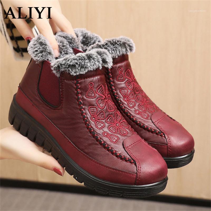 

2020 Winter Women Snow Shoes High Quality Plush Flat Warm Ladies Ankle Boots Waterproof Slip On Female Artificial Leather Loafer1, Red 1