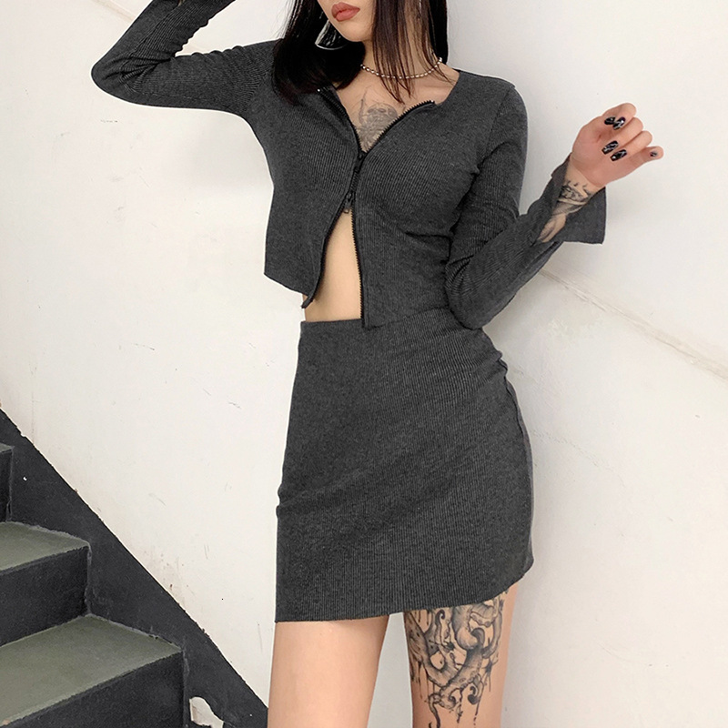 

2021 New Autumn Women Sexy Knitted 2 Pieces Set Long Sleeve Zipper Cardigan Slit Crop Tops Skirt Bodycon Two Piece Sets Streetwear Outfit Yd, Wd184