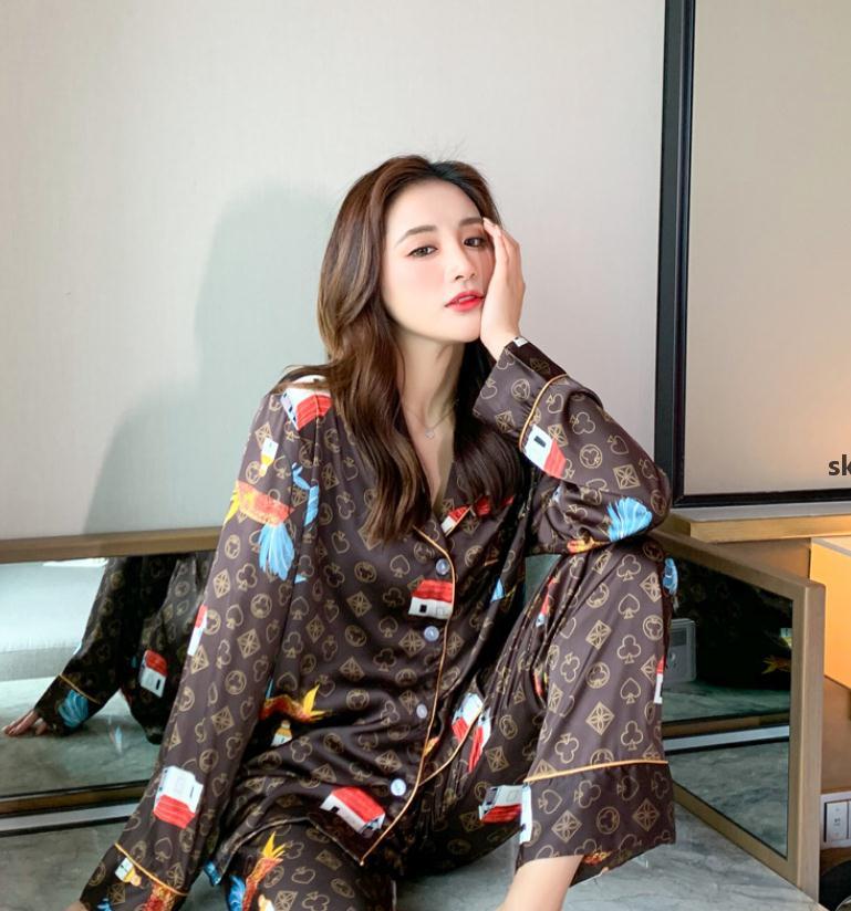 

Lover Ladies Two -Piece Suit Letter Style Loose Long -Sleeved Pajamas Ladies Home Pajamas Set Ice Silk Summer Two -Piece Suit L, Brown