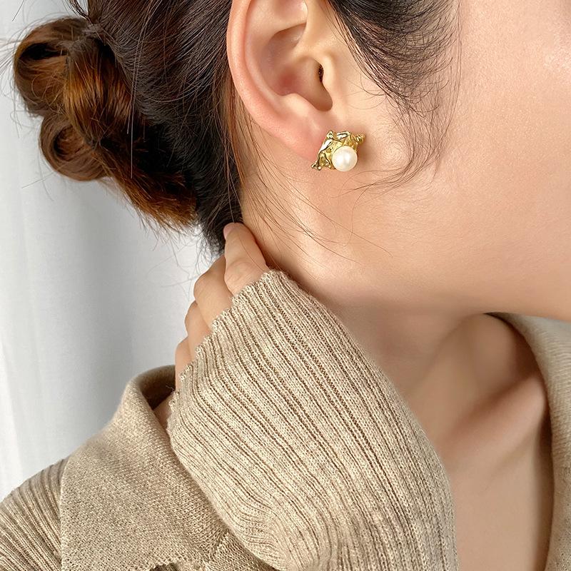 

Stud Earrings Small Baroque Pearl 925 Sterling Silver Women Trendy Light Luxury