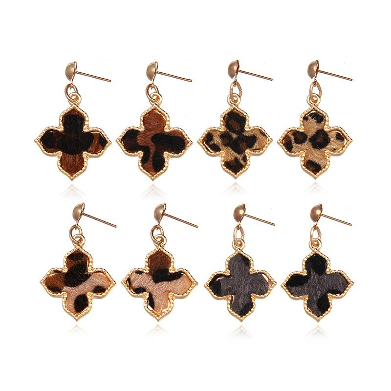 

Dangle & Chandelier E7889 Leopard Clover Earrings Quadrifoglio 2021 Fashion Designer Jewelry Cheetah Print PU Leather Flower
