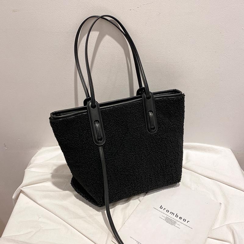 

Winter Women Handbags Ladies Warm Tote Bag Fashion Space Cotton Material Large Package Down Bag Sac A Main Bolsa Luxury C1609, Black