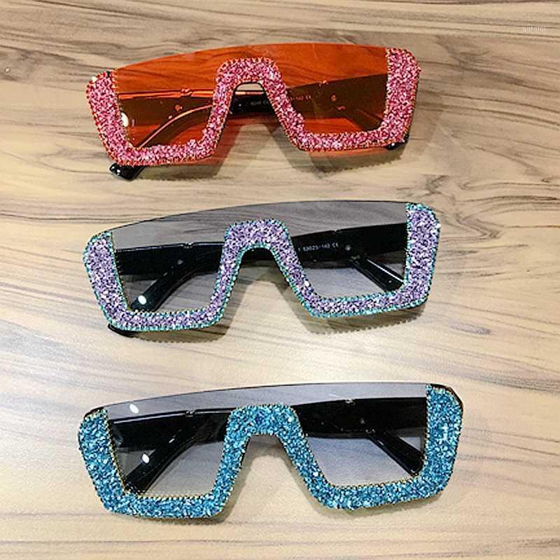 

2019 New Sunglasses women Brand Designer Bling Stones Sunglasses Men Half Frame sun glasses fashion shades women UV4001