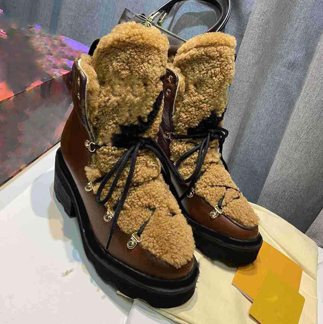 

Luxury Designer Star Trail Ankle Boots Pvc Leather Boot Fashion Woman Bootie with Original Box, Black