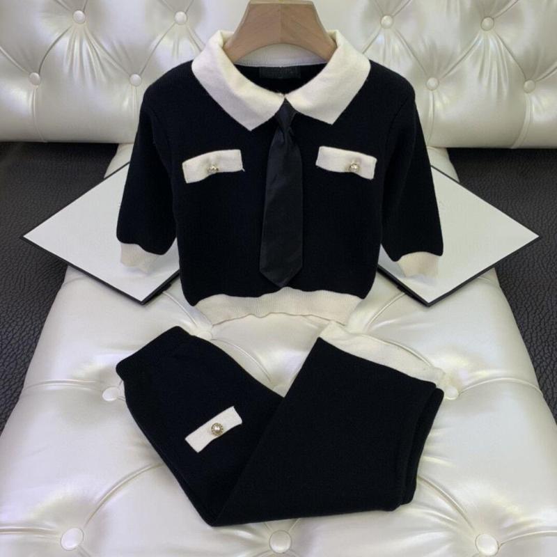 

6150 Top brand children's autumn and winter suit black warm top, stitching pocket and tie slacks, 3-12 years old