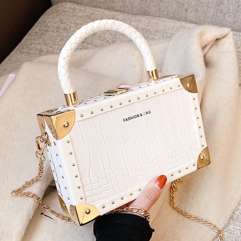 

Retro Box Bags Girl Casual Cellphone Purse pu leather ladies Metal Rivets Messenger Women Small Square pack Bag, Black