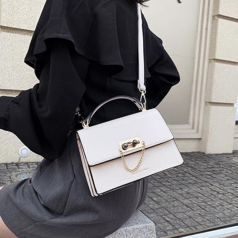 

Chains Fashion Handbag Women 2021 New Quality Temperament Wild Lady Shoulder Small Square Bag female Casual Messenger Girl Bag, Black