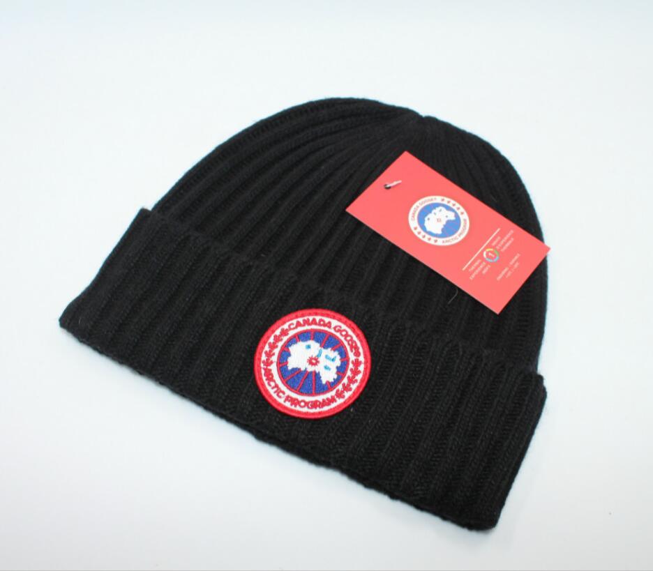 

Winter Beanie With Letters Mens Womens Skull Caps Fashion Hat Hot Sale Winter Hat, White