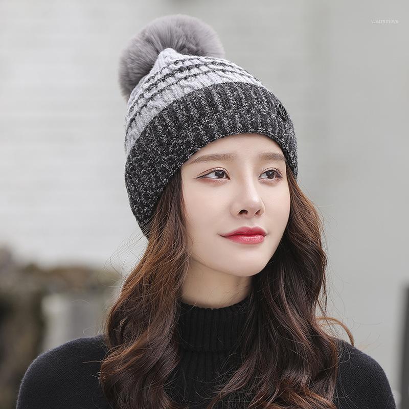 

2020 autumn and winter new woolen hat ball thickened warmth and color matching pattern Korean ear protection1, White