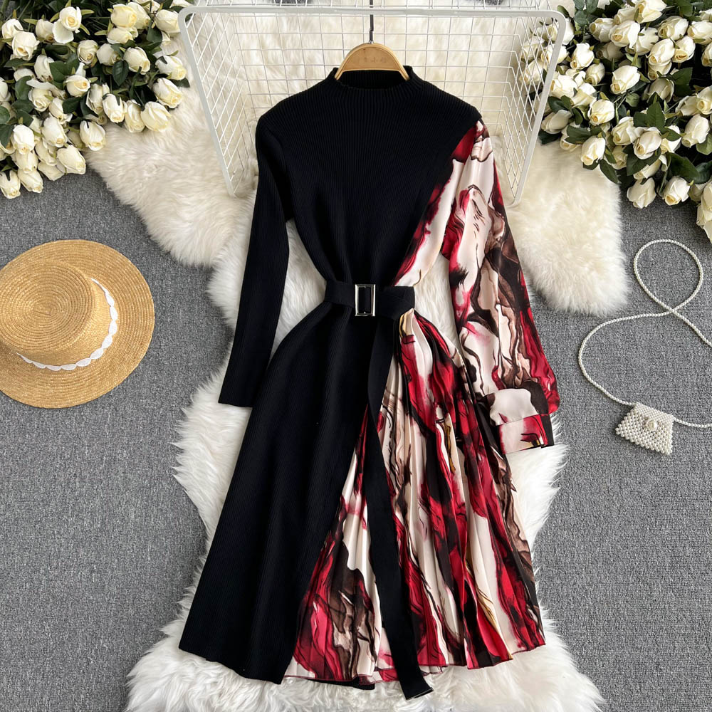 

New Fashion Korean Dress Women Chic Splice Retro Print A-line Knit Dresses Autumn Streetwear Midi Pleated Dress 2022, Same as picture