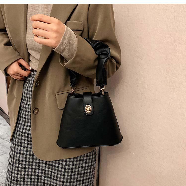 

Women Bag Panelled Vintage Small Female Bags for Girls Black PU Leather Women Messenger Bags Free Gift, 02