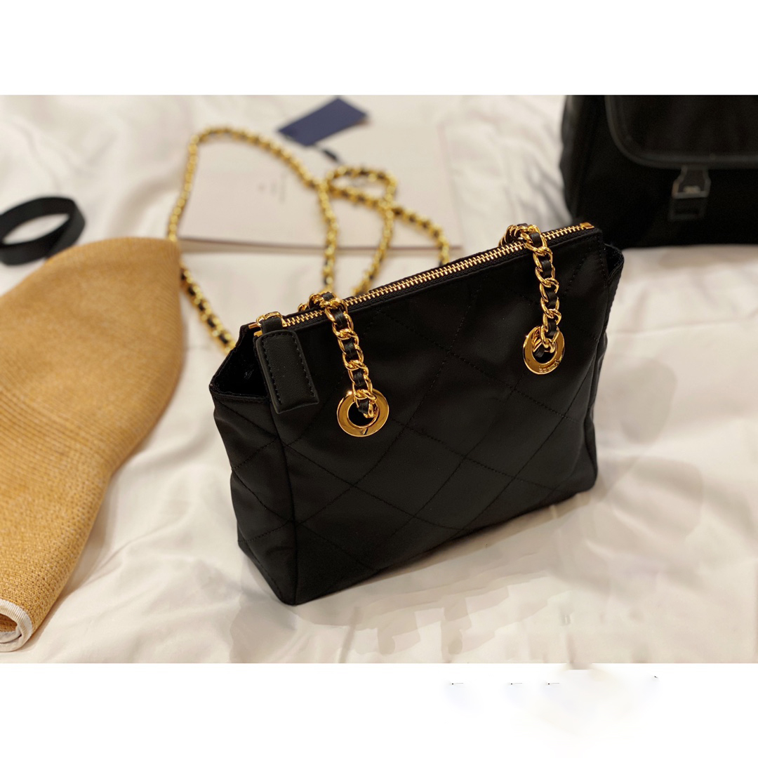 

Top Quality Shoulder Bag Fashion Classic brand purse Women Designer Luxury Ladies Bags crossbady real leather handbag with gold chain, Black