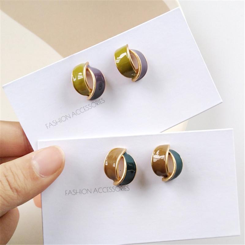 

Fashion Geometry stereo stud earring Classic Vintage color earrings minimalist style Personality mini stud earrings for women1