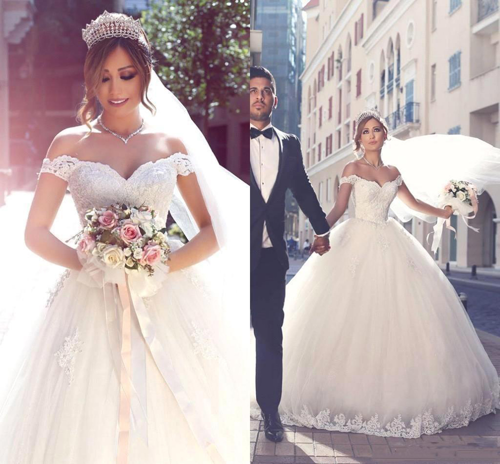

Arabic Lace Ball Gown Wedding Dresses with Appliques Off Shoulder Cap Sleeves Lace Up Tulle Sweep Train Wedding Bridal Gowns, Black