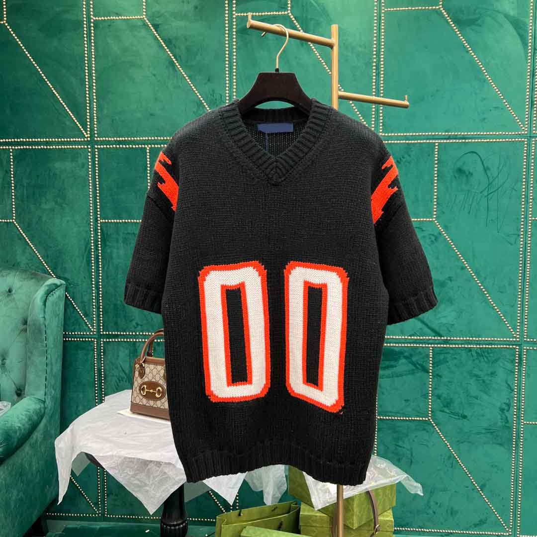 

2021ss spring and summer new high grade cotton printing short sleeve round neck panel T-Shirt Size: -l-xl-xxl-xxxl Color: black white cfr4g8dg6