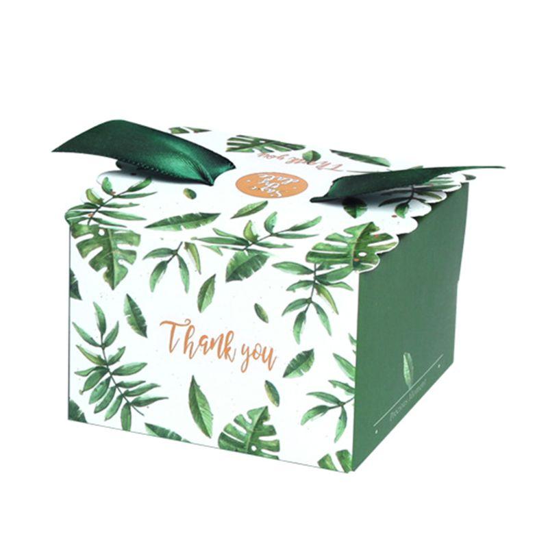 

25/50pcs Green Paper Candy Boxes Gift Bag Wedding Gift Box Baby Shower Favors Birthday Party Christmas Supplies Wedding Decor