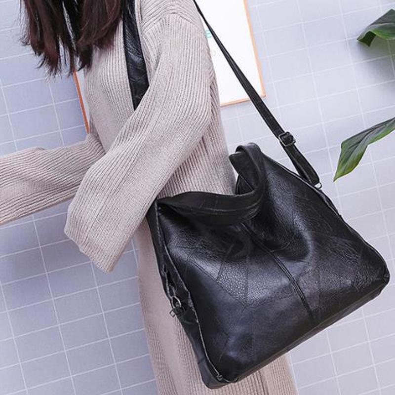 

women 2021 new trend soft leather shoulder bag large capacity versatile fashion messenger bag simple lady handbag High capacity, Black