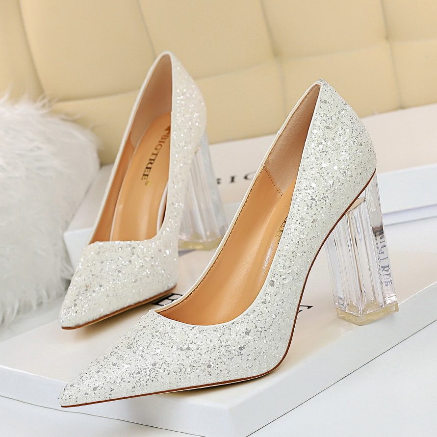 

2021 new plus size 43 female sequins 10cm high lady silver block gold scarpins heels transparent wedding pumps thick shoes R6GJ, Champagne