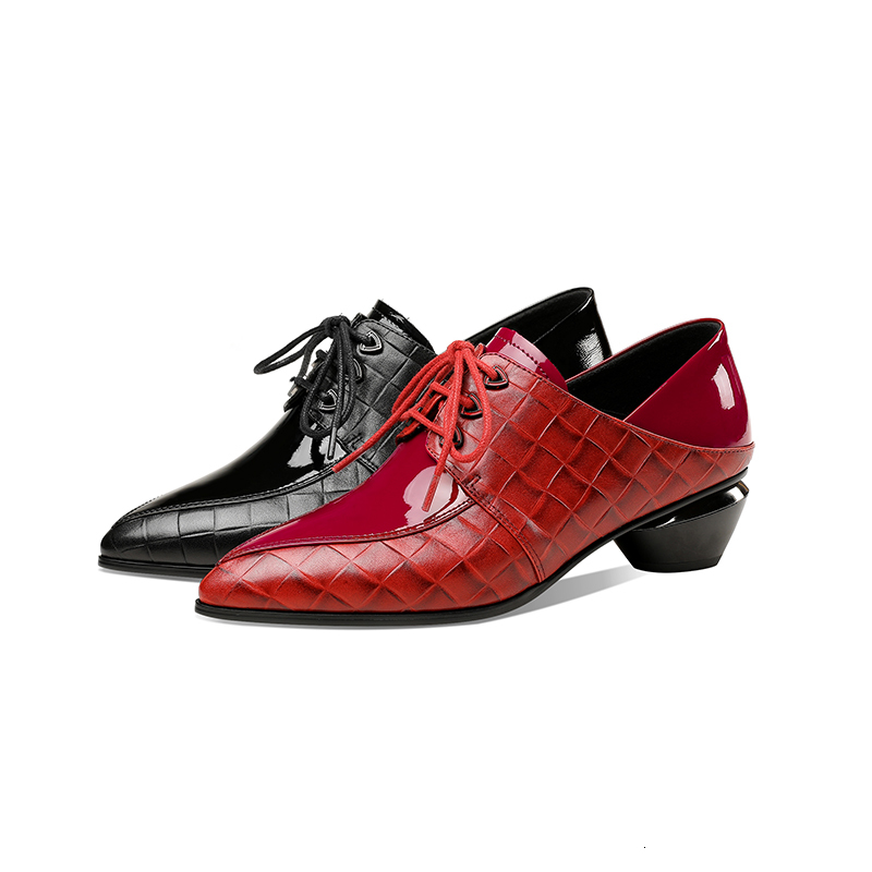 

2021 Hot Genuine Stone Embossed Patent Shoes Women's Pumps 3CF1, Red