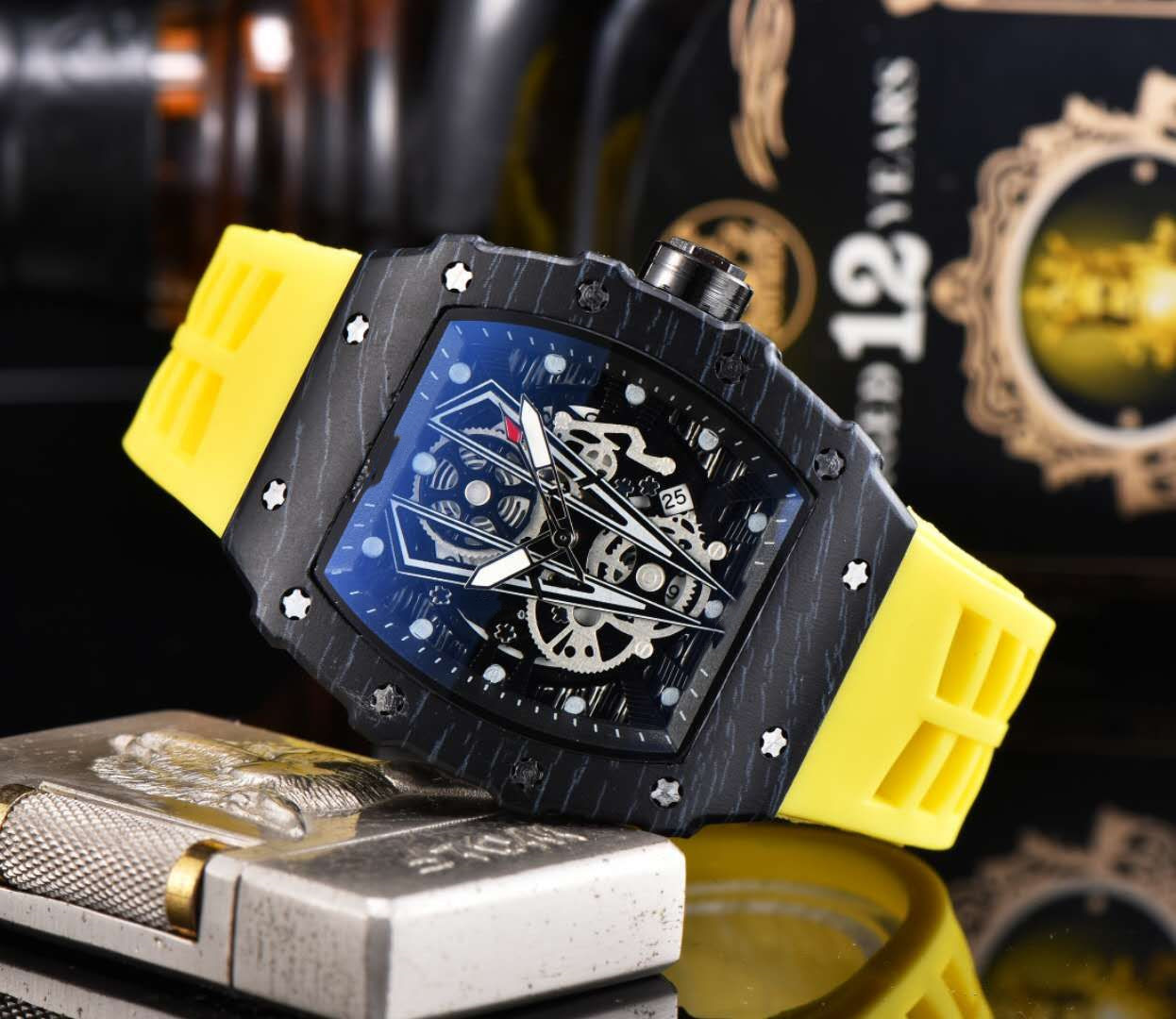 

spot quartz watch manufacturers direct sales, Slivery;brown