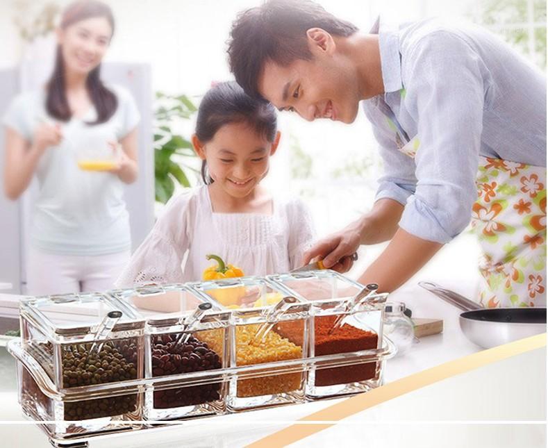 

HD Transparent Spice Box Set Kitchen Seasoning Jar Utensils Cooking Gadgets Condiment Cruet Bottle Healthy Plastic for Home1