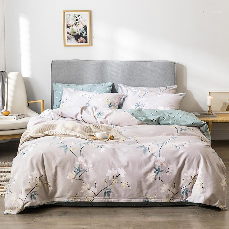 

High Quality 3/4pcs/set Bedding Set Happy Family Pattern Duvet Cover Flat Sheet Pillowcase Set Wholesale Dropshipping1